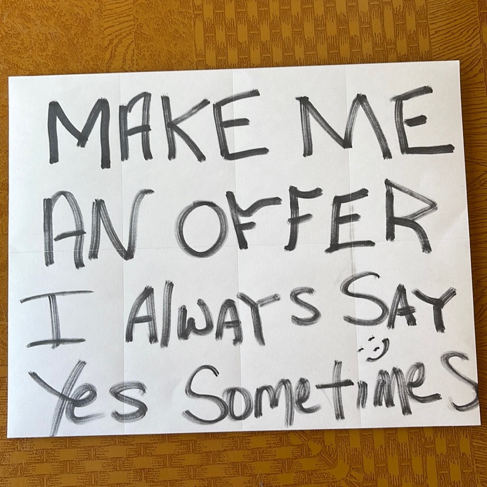 Make me an offer I can’t refuse!!! Looking to clear out closet !!